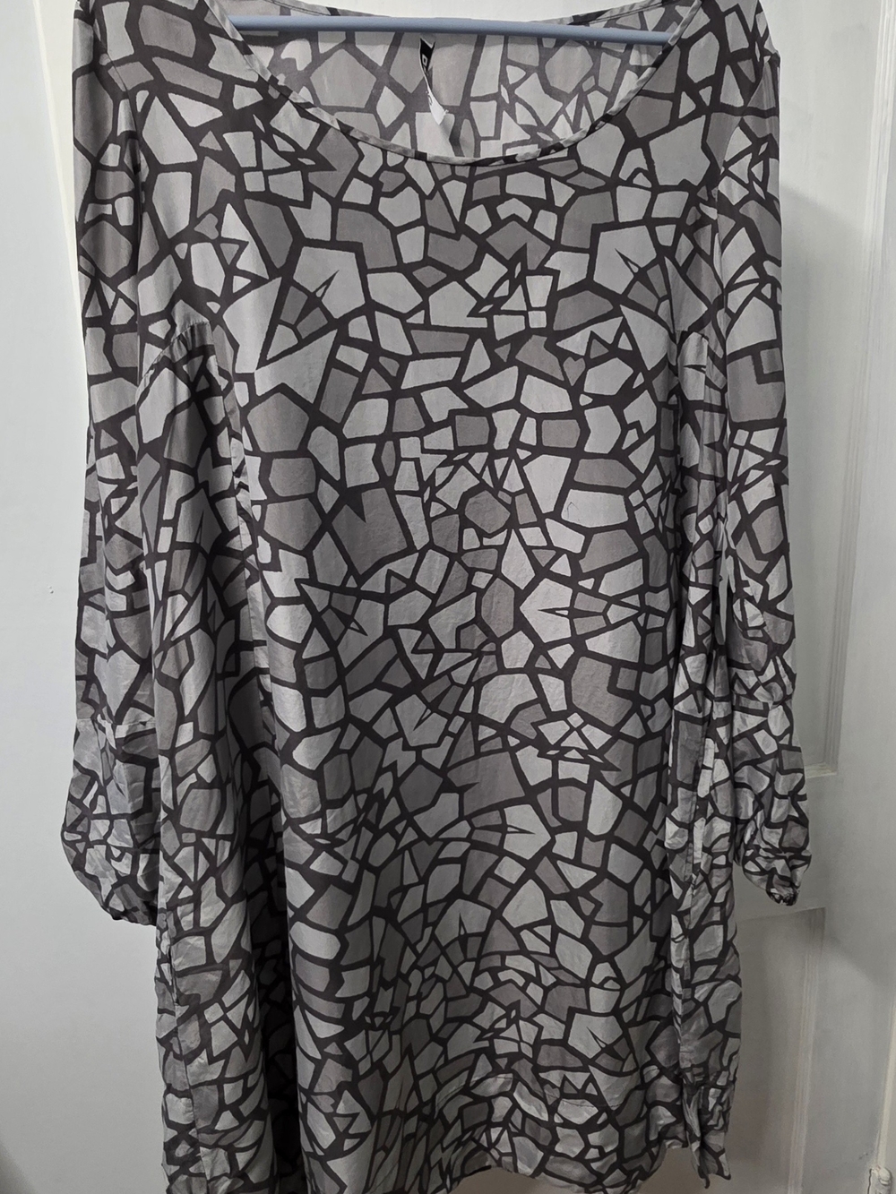 DKNYC Gray and Light Gray Geometric Print Women’s Dress